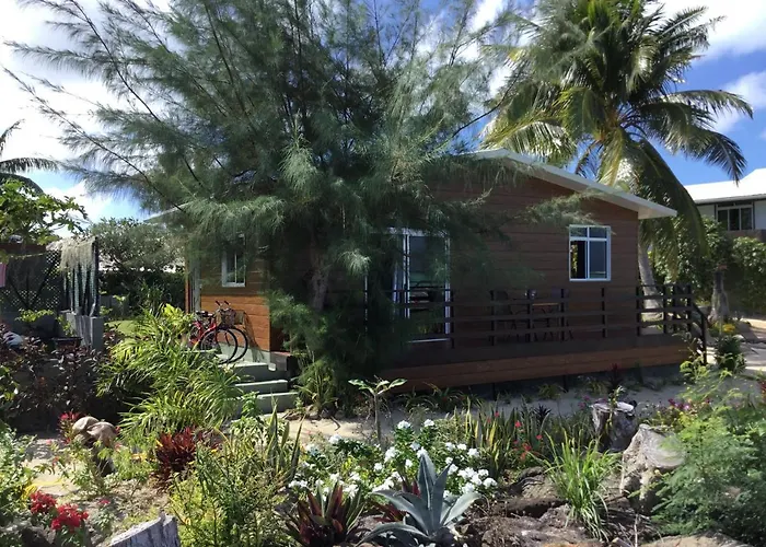Matira Beach Bungalow Waterfront
